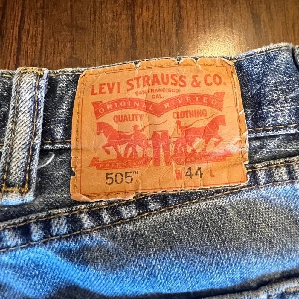 Levi's 505 Men's Shorts, Size 44
